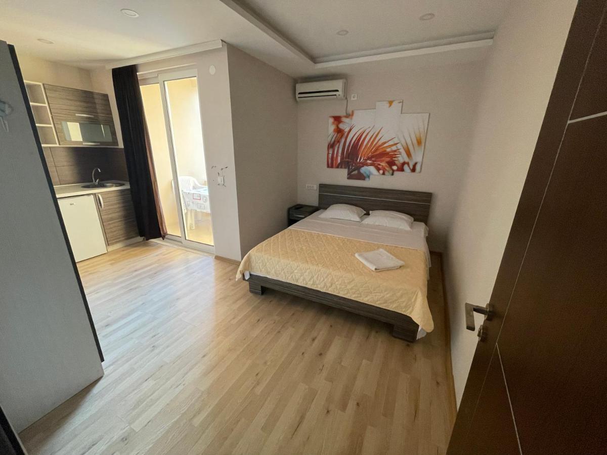 Apartments Lati Ulcinj Extérieur photo
