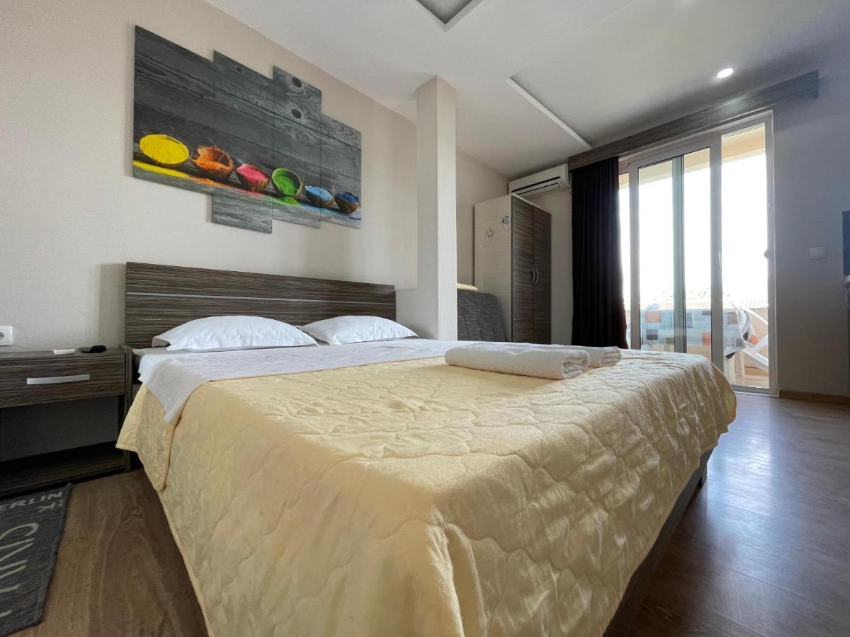 Apartments Lati Ulcinj Extérieur photo