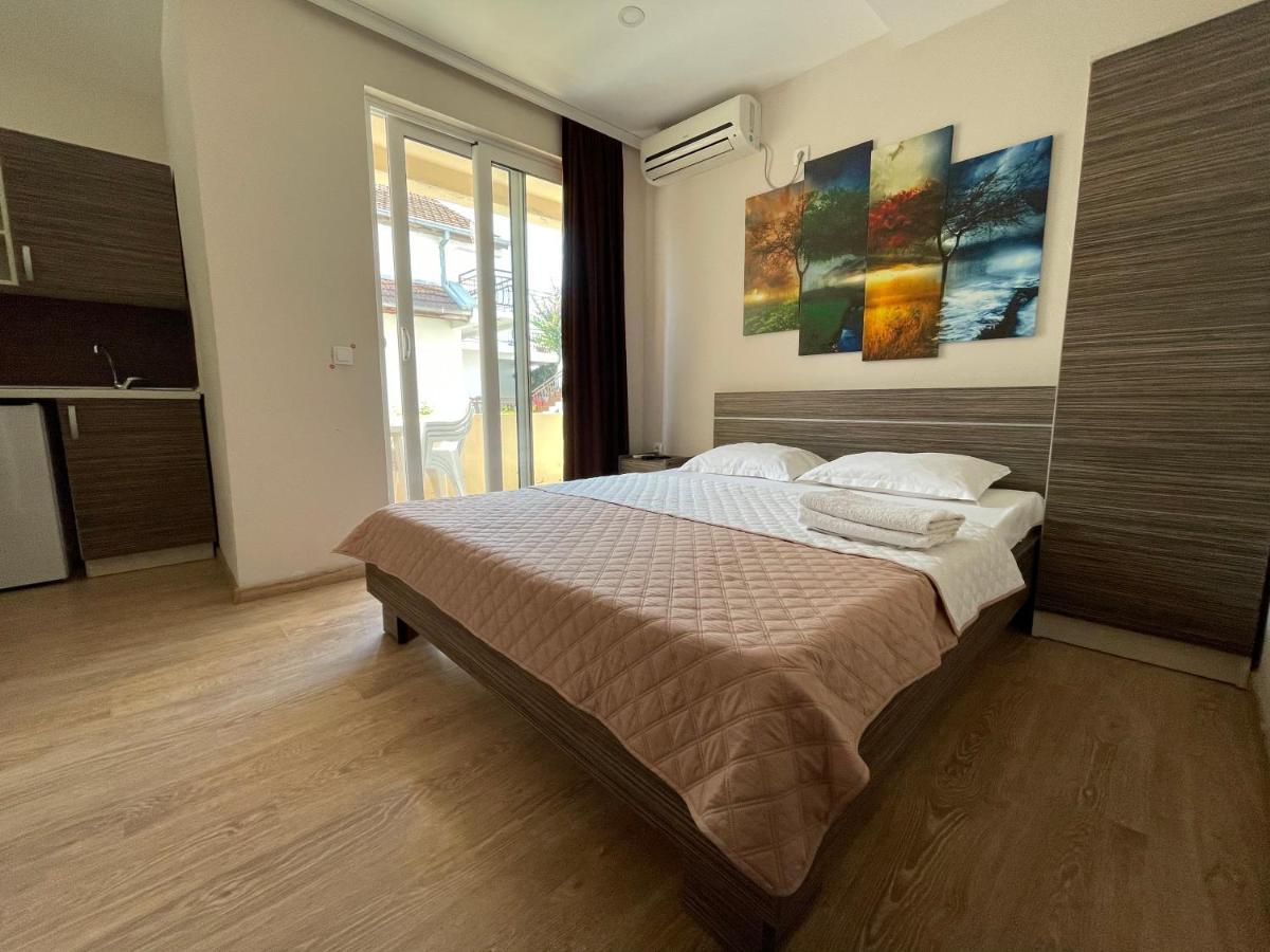 Apartments Lati Ulcinj Extérieur photo